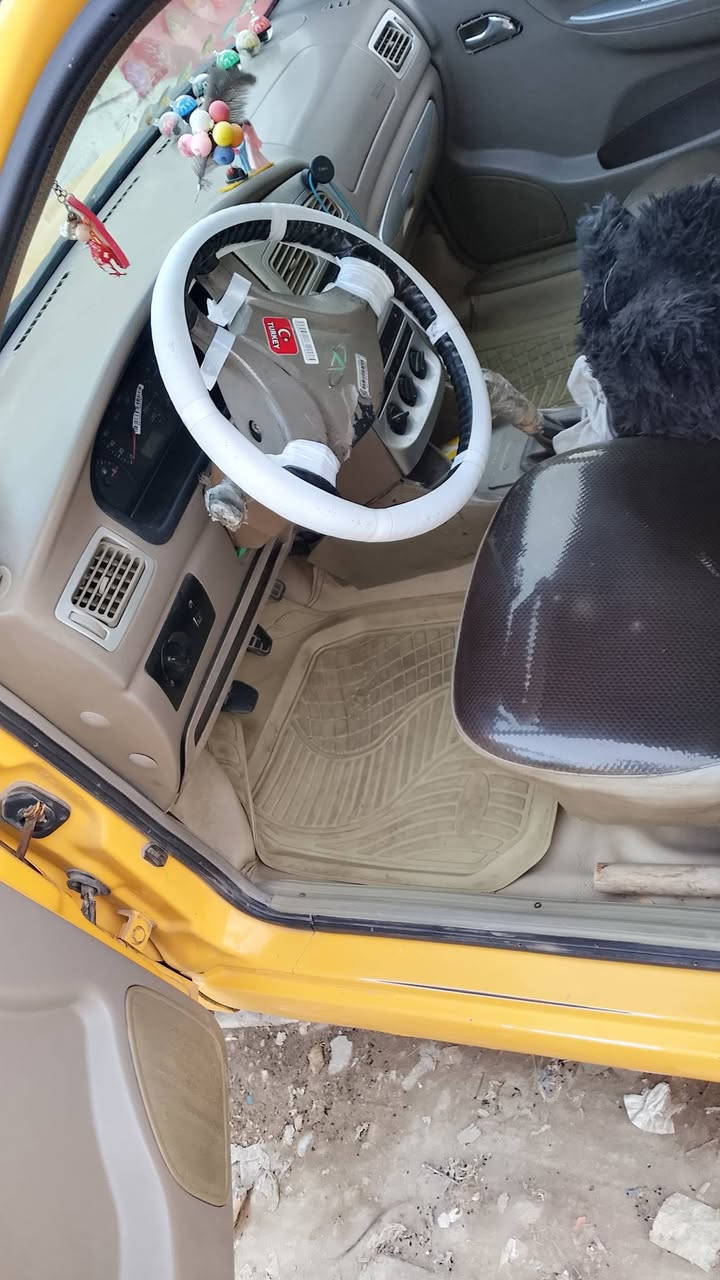 شيري كوين للبيع محرك بلادي بوشة.وبستم سيفية ابلادية السيارة  
كدامك سعر خاص***********
