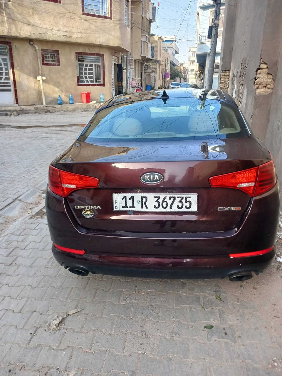 السلام عليكم كيا اوبتما موديل ١٢ 
فول مواصفات 
ماشيه ١٠٥ الف ميل
محرك ٢٤٠٠ جي دي اي مفتوح
بيها ٦ قطع صبغ 
رقم بغداد الدولي بأسمي سنويه وهزة جديدة 
السعر ١٠٥ وبيها مجال 
اتصال او مراسلة على الرقم ***********
