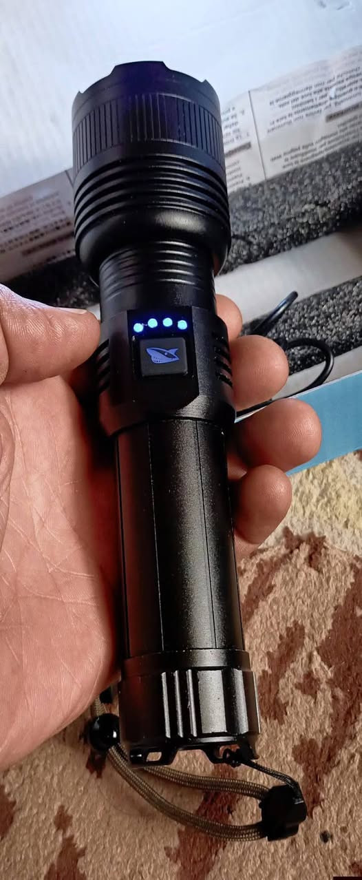 لايت يدوي حديد Smiling Shark SD5212‏
مصباح LED M80 بقوة 8400LM‏ امزون اوربي


**إذا كنت صاحب هذا الإعلان وتريد حذفه لأي سبب، رجاءا أرسل رسالة إلى الدعم الفني**