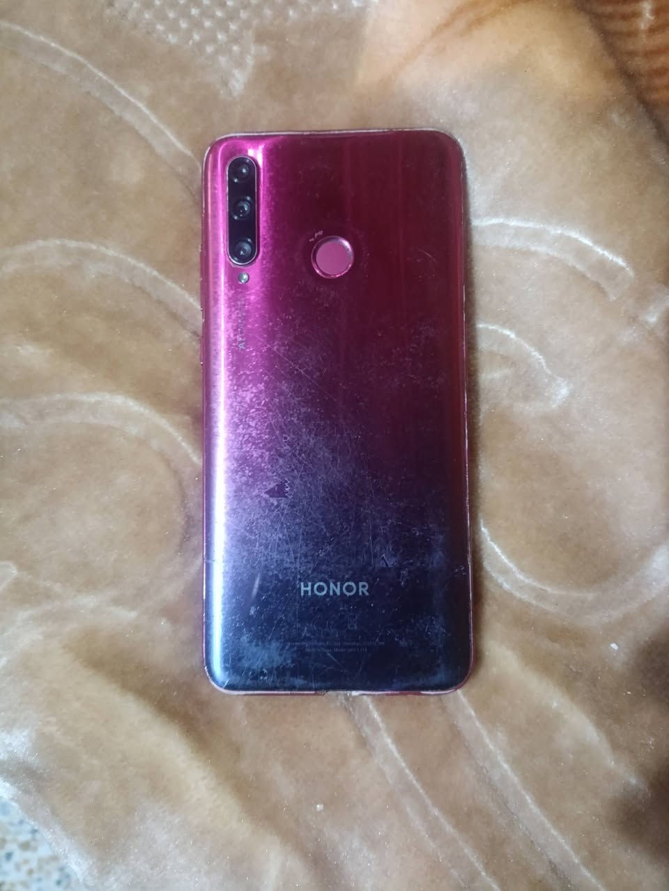 السلام عليكم
بيع او مراوس 
هونر 10i
السعر 55قفل
مكاني موصل الايمن


**إذا كنت صاحب هذا الإعلان وتريد حذفه لأي سبب، رجاءا أرسل رسالة إلى الدعم الفني**