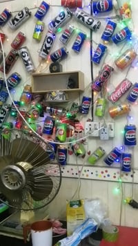 مطعم شعبي للبيع الشعب خلف جامع الجهاد السعر ٥٠٠الف الإيجار ٢٠٠ الف ٠٧٧...