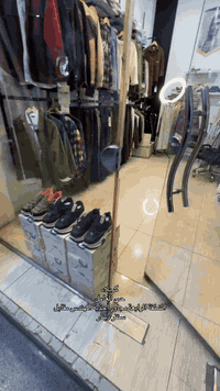 محل ملابس للبيع عنوانة كربلاء حي العامل سبب البيع طلع قبولي صيدلة ببغداد تواصل خاص مفتوح او اتصل ع الرقم ***********
محتوياتة ديكور وبضاعة خير من الله انارة مرتبة ديجي اوتي بخاري كراسي ثنين محل متكامل ما نقصة اي شي علية رجل خير من الله بس ذكرت السبب طلع قبولي بغير محافظة وما كدرت اوازن بين الدراسة والمحل والبضاعة كلهة قطع قوية ومرتبة ومختلفة يعني فد شي مرتب
