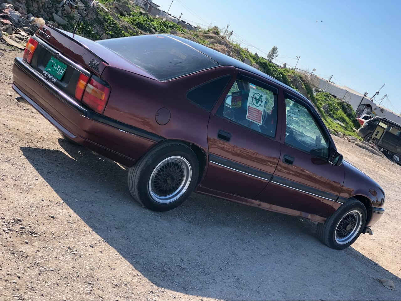 ؤبل فيكترا مةكينة 16مةكينةي كةمي دووكةلي هةية بةلةم سةيارةكة زؤر خاوينة بي ليدانة سلايتة كةريو فلجةولةيتو تةزيلو هةموشتي مةسبوتة جارتايةو ويلي بي بي ئيسي لةبنة بةنزبةت ئةوراقي سةنةوي وةكالة حدزمةحدوزات باكانة هةتا مةنةفيستي شةريكةي لةكةلة مةنةفيتي كومركي لةكةلة ياني بةنزبةت ئةوراقي حدوت لؤحدوت بةشةرت بةنزبةت سةحري 27وةرةقةو مةجاليكي برايةني تيداية سةيارةكة لةهةوليرة ژماري وةتساب فايبةر *********** أربيل, العراق
