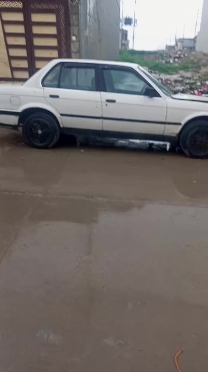 غراض بي ام تفصيخ تفصيخ 
***********
