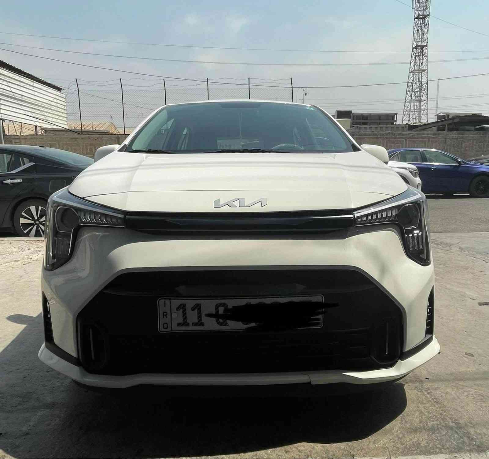 للبيع بيكانتو موديل 2025 بغداد ثاني يوم تحويل بيها طخه بالدعاميه الاماميه مثل ماموضح بصوره و شويه ب الجاملغ شخطه مثل ما موضح بالصور او الدوسه جوه السايق تقريباً شبر شحطت رصيف السياره جديده بوضع الشركة ماشيه 15 الف وقابل للزياده مكانها بغداد الكرخ
 ثاني يوم تحويل السعر 135 قفل قلف الشراي يتصل مباشر ***********
