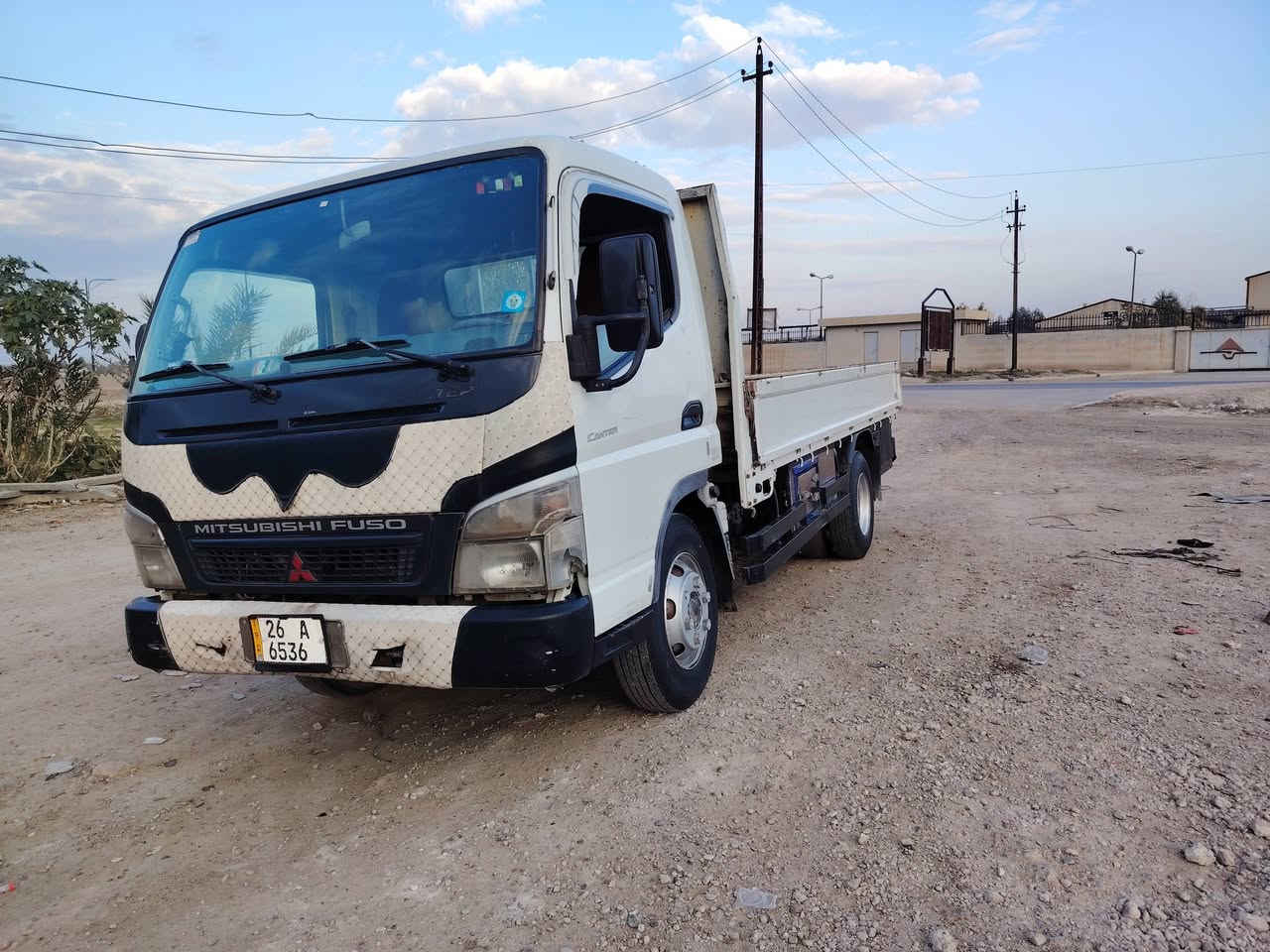 السلام عليكم ورحمة الله وبركاته كنتر مسبوشي مديل 2009كفاله عامه مكانه بغداد نهايه الشعله يم جسر البوحمد سعرها 170$ وبيه مجال حك الجيه للاستفسار الاتصال على الرقم ***********
