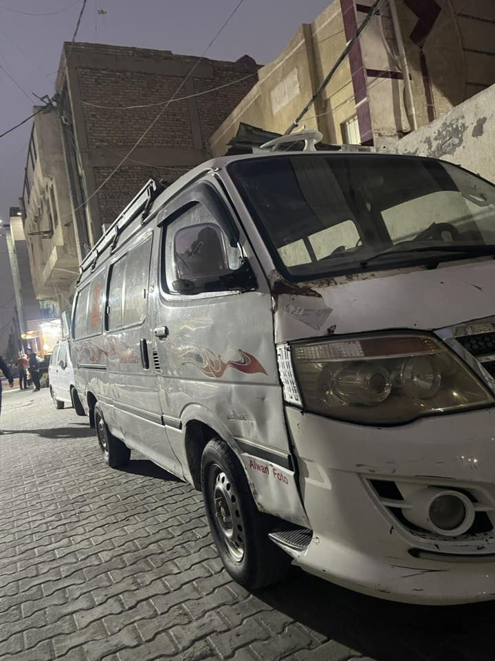 السلام عليكم موصليه موصليه موصليه كير مكينه اكسن جديدات سنويه اصليه صدر تعبان تخم تاير جديد شاشه سمعات كامله السياره فقط نقص حداديه واكو صوت بالبليات الوجه فقط اتريك من بغداد لبصره ٢٠١٣ مديال ***********  وإذا ماعندك رصيد بي وتساب اتصل وخادمك مكاني بغداد قريب ع ساحت عدان
