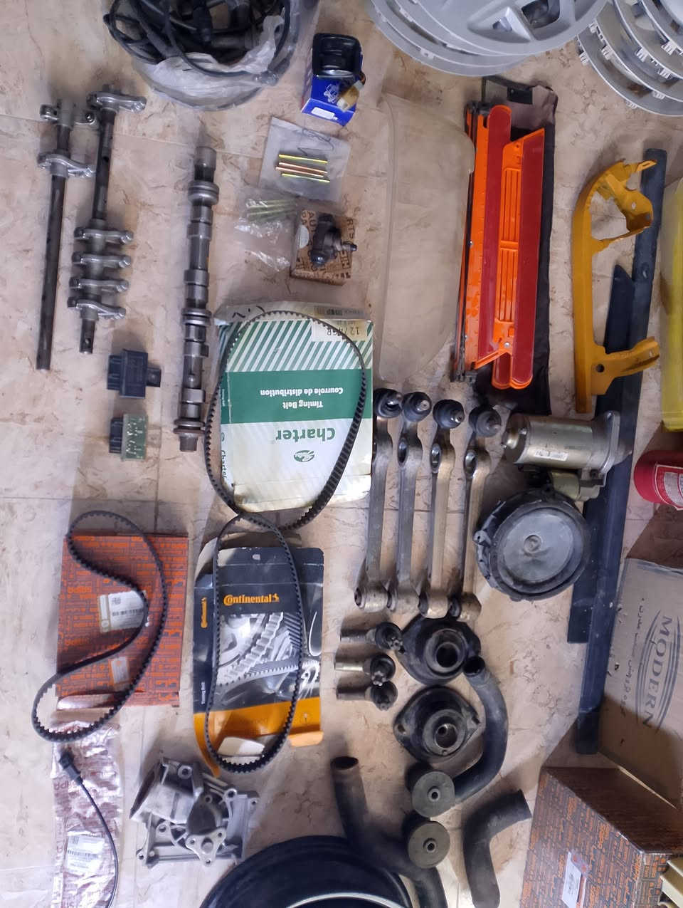 غراض سايبا كلها شغاله ونظيفه وقسم جديد غير مستخدام مكاني بغداد الشعب *********** وات ساب موجود ابيع شلع
