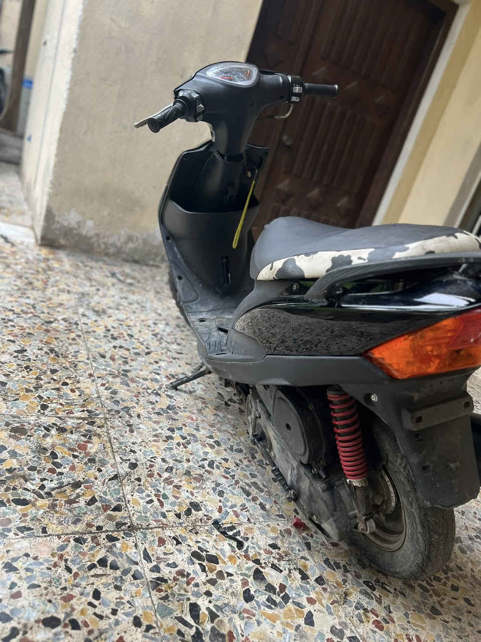 سلام. عليكوم. البيع. ماكس. عدلة.   دراجة. حلوة.  بس. شوية. عوزهة. ترتيب. ملحضات شغلة. سلف. هندر. كملة. مكان بغداد كمالية. سعر 325 وبيهة مجال ***********
