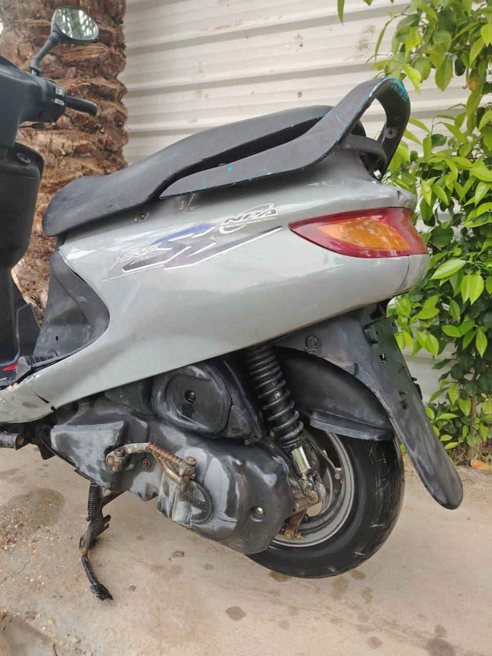 اللهم صلي على محمد وآل محمد فراشه كرستال 140 محرك مكفول جاهزه من كلشي كهربائيات شغاله سلف وهندر وشلعه ومعدل ونعومه ولايت اشاير هورن قفل سترين ودبلات شغاله دراجه مال جناي متخسر عليه ربع السعر 400 وبيه مجال لشراي. 
العنوان حله ***********
