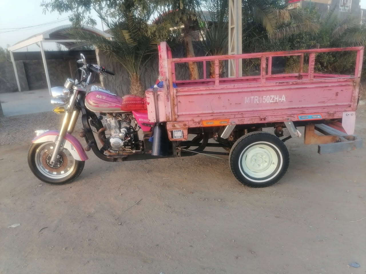 سلام عليكم ستوته للبيع ٢٠١٧ رقم وسنويه انكليزي بسمي شاصي وركبه كفاله تايرات ٣ جديد وجه كله بلادي اكسن مقفل العنوان نجف مشخاب  مكلف بلنشر *********** شباب ترهم مراوس بستوته سعرهه اقل
