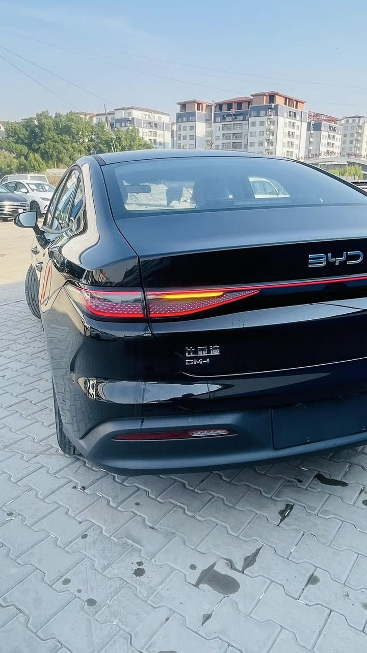 � سيل فايف – موديل 2025
متوفر للون الابيض و الاسود 
✨ ويل كروم
💰 البيع نقد فقط
📦 متوفر جملة
📍 العنوان: معارض البياع
المدخل الرئيسي – مقابل محطة بنزين خانه
بجوار معرض حجي خالد
📞 للاستفسار عن السعر والتفاصيل:
***********
