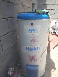 كيزر لبيع نضيف شغال ماصار هويه من شتريته لبيع 70بيه مجال/07828805009