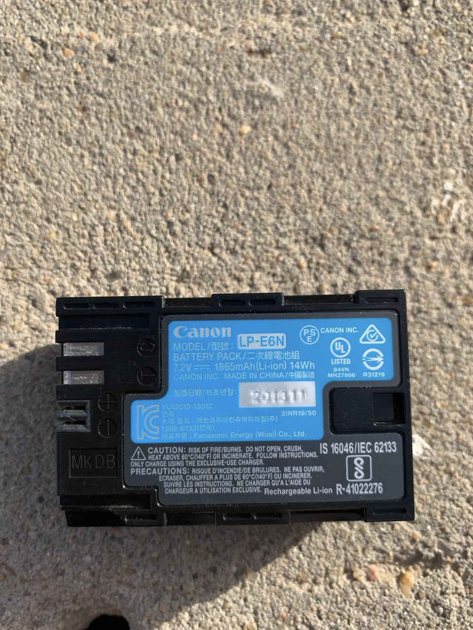 بطاريه اوريجينال جديده للبيع
تشتغل ع اكتر من كاميره 
R6/ R / 6D mark 2/ 6D mark 1/ 5D mark3


**إذا كنت صاحب هذا الإعلان وتريد حذفه لأي سبب، رجاءا أرسل رسالة إلى الدعم الفني**