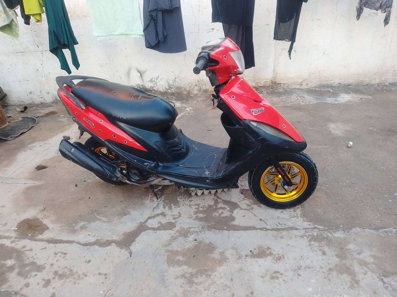 السلام عليكم ماكس عدله ٢٠٠٧
كهربائيات كله شغاله نكره سلف هندر شغال 
مكينه خير من الله لا صوت لا تبخير بوشه ٥٥ 
دراجه ما ناقصه برغي
بيه تزويد نواعم 
شيال او ويل مروحه 
 او صالنصه اف ام 
فلتر رياضي فج 
شلعه معدل خير من الله 
دراجه أحله من الصوره 
سعر ٤٧٥ وبيه مجال 
مكاني بابل كفل 
رقمي وتساب ***********
