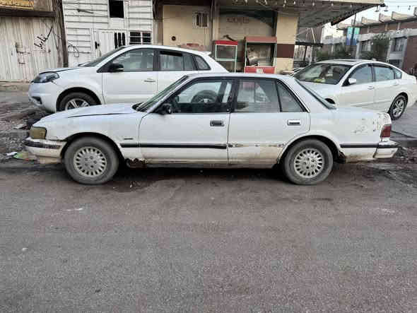 كروسيدا ١٩٩٠ ايسر بلادي محرك ٢٢Rكير وتماتيك رقم بغداد  بسمي السعر ٣٥ ورقه وبيها مجال مكان السياره بغداد الوزيريه رقم التلفون *********** مصطفى الكروي
