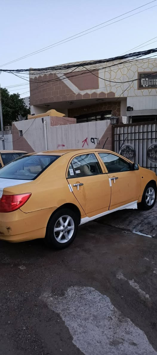 بي واي دي نحله بيع او مراوس 
يالله السلام عليكم بي واي دي نحله موديل 2010 كير محرك مستيبوشي سياره مكينتها حلوه كشرهاا شوف العين مابيهاا نقص صدر تايرات كهربائيات كلها كامله بدون ضربه فقط تبديل جاملغ اليمنه امامي داخلهاا حلوو مدوشمه جديد صاحبها موجود ومستمسكاته موجوده كلهات ونقابه موجوده بس تليفونه مغلق ع عنوان ينلكي مكفوله قانونيات وعشايرر سعرها 28 وبيها مجال للطيبين مكان السياره كركوك للأستفسار ‏‪***********‬‏..💯
