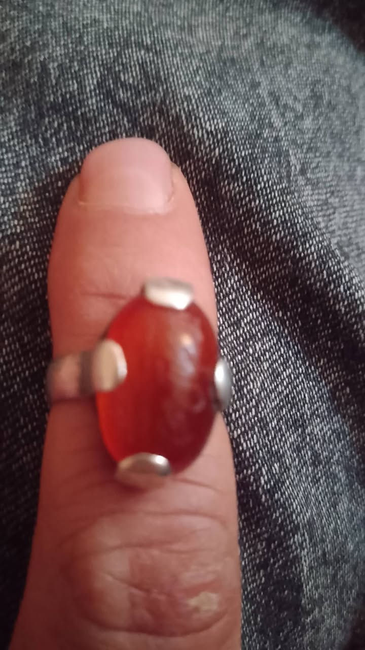 عقيق يماني بالغراف ***********
