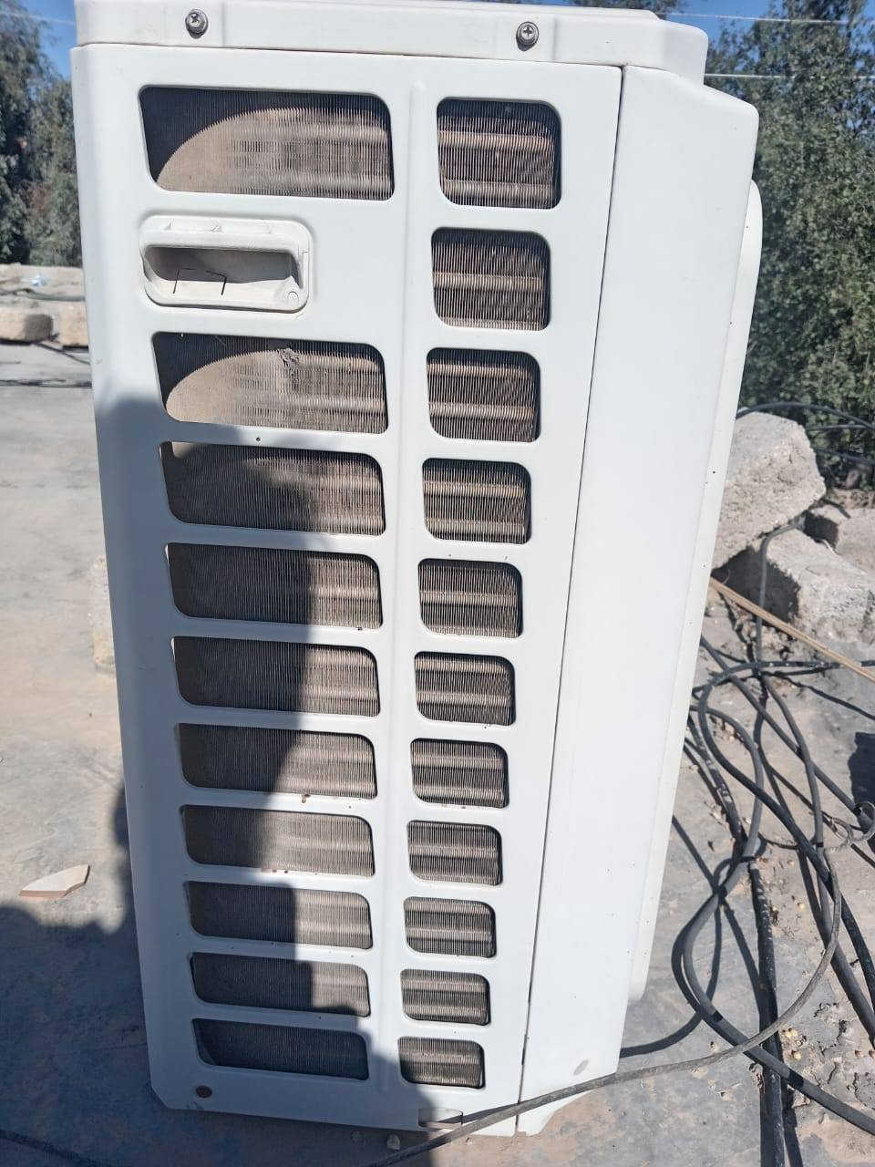 سبلت طن ونص مابي اي عطل ولاداخل تصليح نظيف سعره ٢٥٠ وبي مجال مكانه كربلاء الشريعه


**إذا كنت صاحب هذا الإعلان وتريد حذفه لأي سبب، رجاءا أرسل رسالة إلى الدعم الفني**