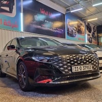 للبيع ازيرا 2023  فول الفول السيارة  6 سلندر بانزين مواصفات اكتب منا ل...