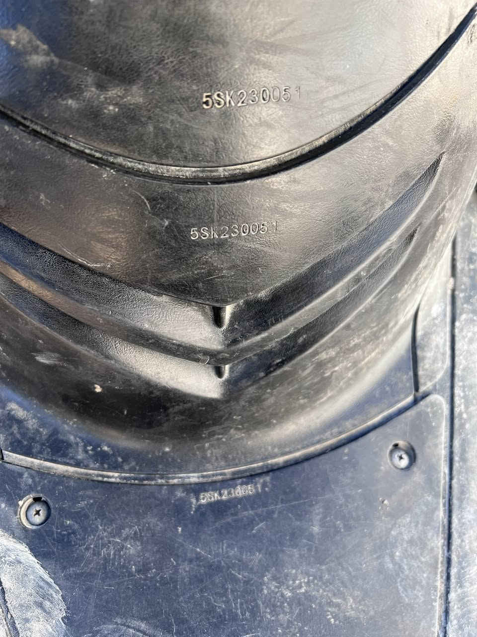 ماكس عدله ١٢٠
كفاله الدراجه برغي ما مفتوح بيها ختم واحد ويا المكينه بيها 
١٨ ختم نكره سلف هندر 
اوراقهه كامله 
نقص تنفيس بريك امامي فقط
مكاني البياع تقاطع الدرويش 
*********** 
٥٧٥ وبيها محال بسيط
