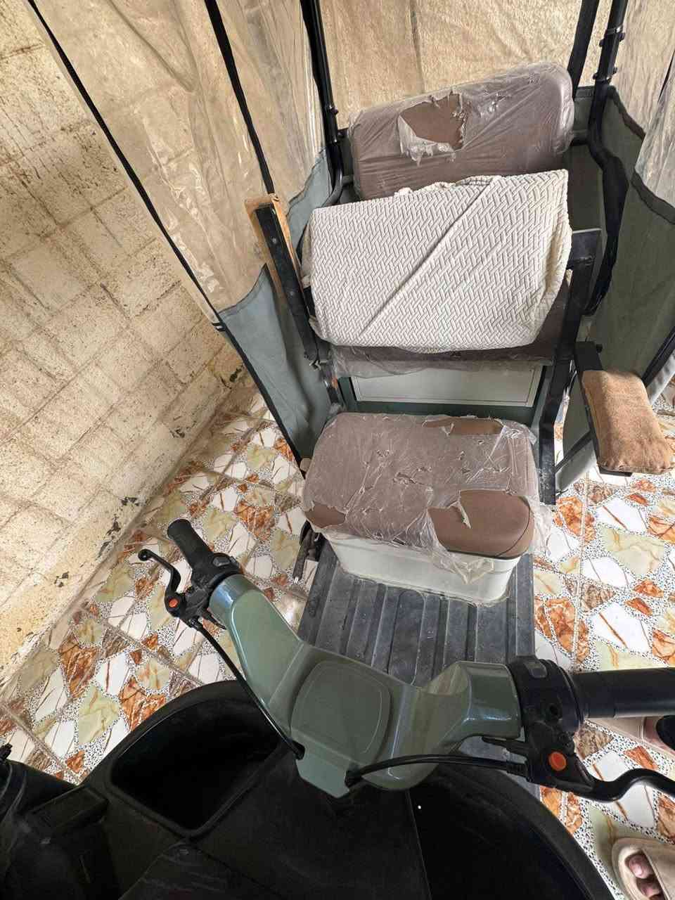 تكتك شحن جديده ما ماشيه كيلو واحد
تشغيل عن بعد كامله مواصفاتها وما مستعمله اقل من سبوع مكانها تكريت السعر مليون و 200 وبيها مجال 
***********
