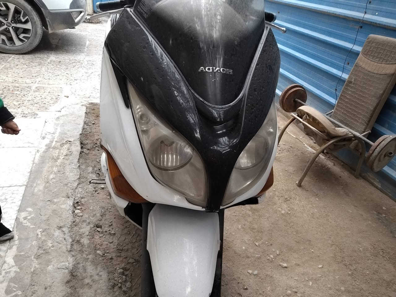 كوم حديد للبيع مكان بغداد حيؤر ***********
