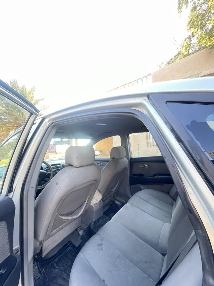 السلام عليكم النترا افانتي  2007 كفالة عامة بيها بارد قليل بالجاملغ الخلفي جهة الايسر كير ومحرك كفالة رقم بغداد مستعجل على التحويل *********** الحلة طريق بغداد
