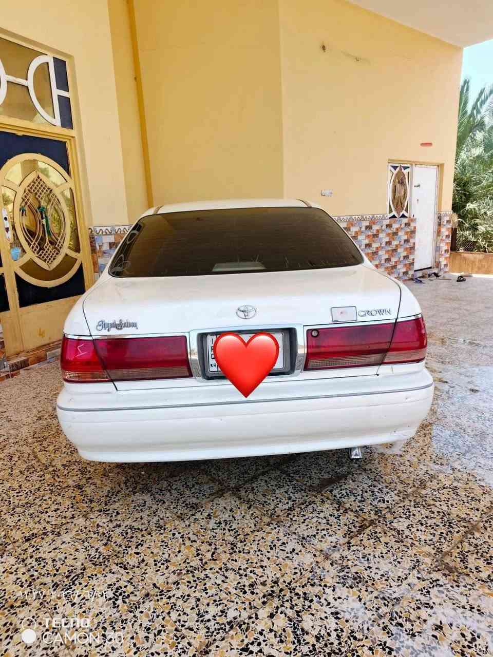 للبيع جنون 2003 
جاهزة ما تخسر عليها دينار 
تبريد ثلج ❄️ 
طخم تاير كارتون
غرفتها ممتازة جداً  
دگمتين 
بردة خلفية 
زنون عالي واطي 
السيارة ممتعوبة بحالة ممتازة 
ماشية 91 الف حقيقي 
السيارة احلى من الصور
 
گصة قمارة فقط فقط
  
***********
***********
السعر 41
