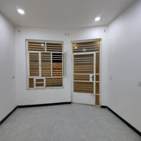 دار للايجار نظيف الدوره _ شارع ٦٠  يتكون من طابقين ومدخلين يحتوي على غ...