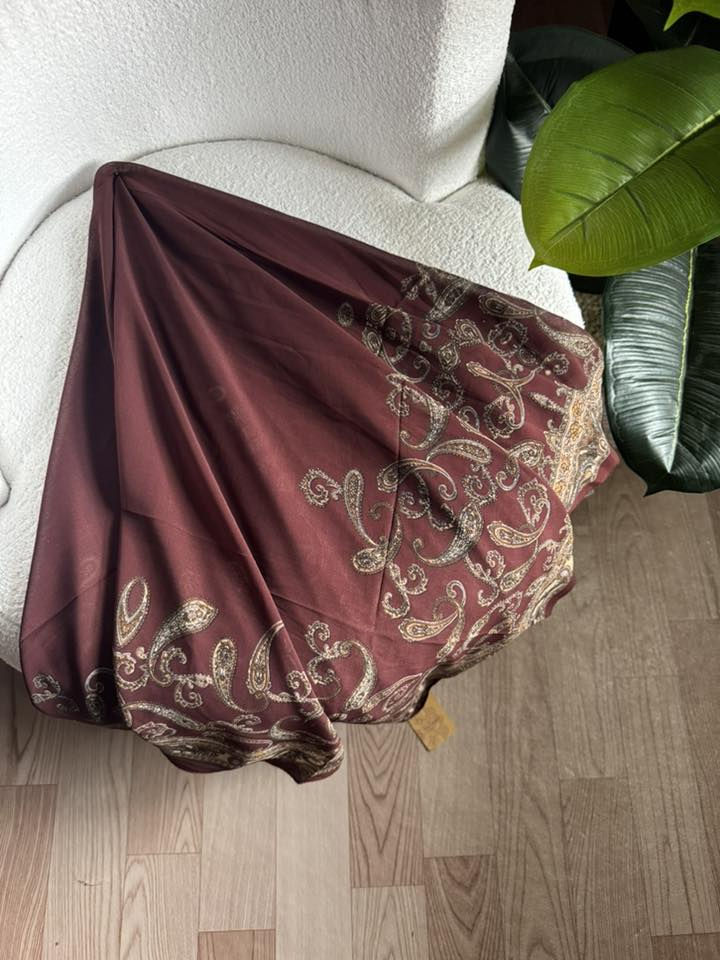 توفرت ربطات بجميع الوان ونقشات والقياسات 
توصيل داخل الكوت والمحافظات


**إذا كنت صاحب هذا الإعلان وتريد حذفه لأي سبب، رجاءا أرسل رسالة إلى الدعم الفني**