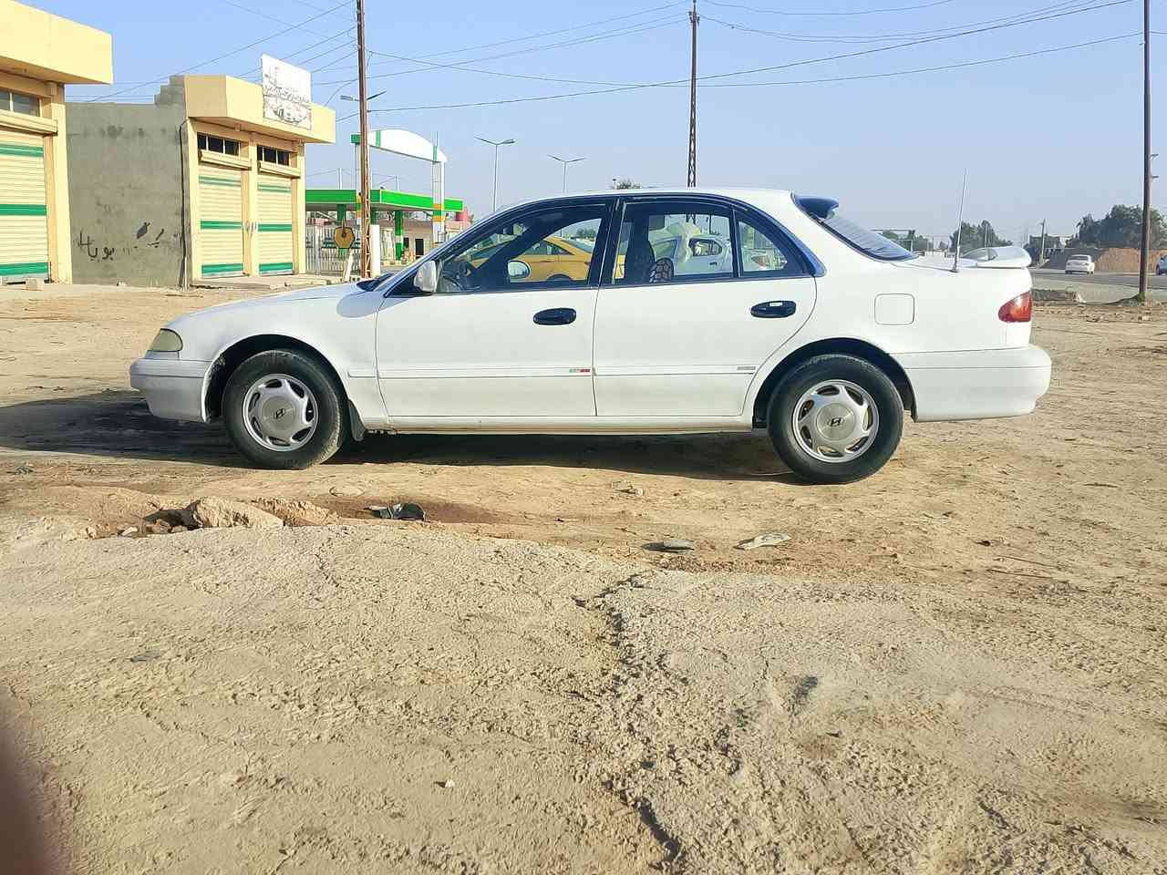 سوناتا تو موديل 94 بسمنه سنويه 27 تريد شغال كير اوتماتيك سعرها 49 وبيه مجال شي قليل *********** عنوان ديالى كنعان
