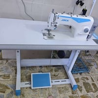 مكينه خياطه ما مستخدمه ولا يوم اصليه حفر سعر 400 بغداد الشعب0774887977...
