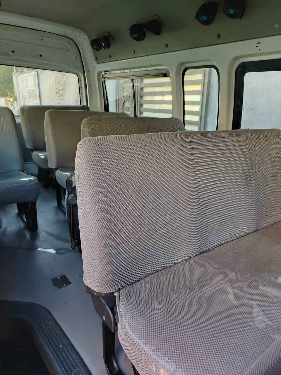 سلام عليكم فتون c2 2017 حره مكينه كير اكسل كفاله وحداديه كفاله تبريد شغال صبغ فقط الجنطه الباقي مكفول واكو بارد موضح بلفديو تخم تاير جديد
السعر ١١٠ وبيه مجال بسيط
العنوان بغداد البياع
الرقم ***********
