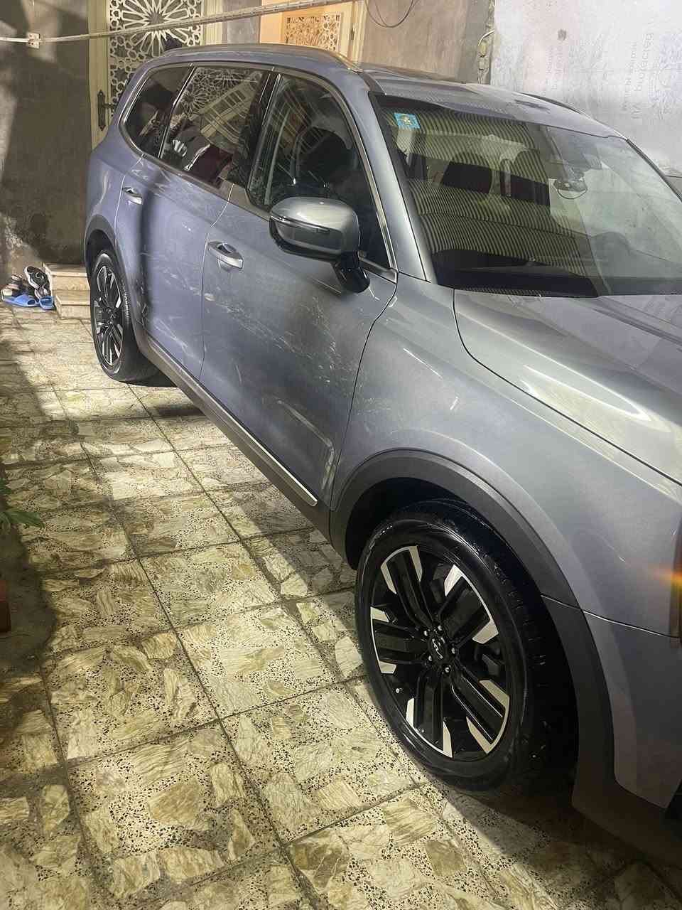 ياالله
السلام عليكم كيا تلورايد 2023 Sx وارد امريكي

Kia Telluride SX 2023 3.8L

المسافه المقطوعه :15 الف 

          حجم المكينه : 3800    V6

           حالة الايرباك :دركه ودشبول 
الضرر  جاملق جهت اليسار مبدل بلاد وبنيد مبدل بلادي مو تجاريات يعني بيه صبغ 3 قطع بالصور

   

#الموصفات 

1. شاشه 

2. كامرا

3.لايتات لد

4. بصمه 

5. كشنات جلد 

6. هندبريك بصمه 

7. رادار تحديد مسار

8. رادارات 360

9.تو ويل 

10. اوتو ستوب

11. حساسات خلفي امامي

12.اوتو هولد 

13. اشاير بالمري 

14.بكلايت لد

15. نظام ايكو + نظام تزحلق

16. فتحتين

17. هيترات بالكشنات حار بارد

18.كامرات 360

19.كامرا بالمرايه

20.بردات خلفيه

21.سبعه راكب

22.كشن السايق ميمري

23.كشنات خلفيه كهرباء

24.كشافات

25.سقف بانوراما 

26.ويل كب

 

فول مواصفات 1/1 جاهزه مرقم بغداد 
السياره احلى من الصور

السعر 270 وبيه مجال قليل 🚙

تفاصيل اكثر هذا رقمي ***********تحياتي 

مكان السياره  بغداد
