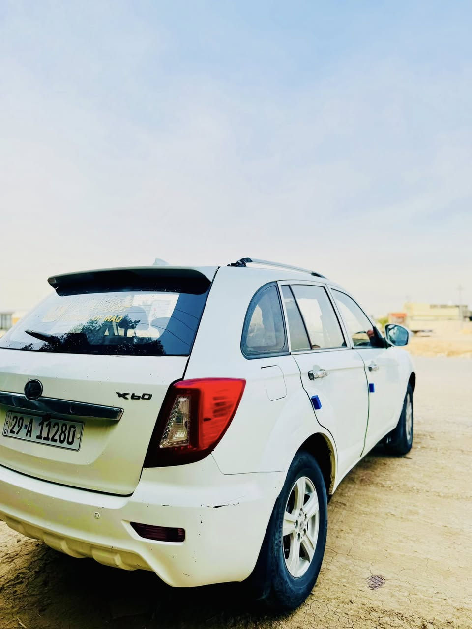 السلام عليكم ليفان اكس 60للبيع موديل 2013رقم واسط إنكليزي مكينه وكير وحداديه خير من الله بيها مكانات صبغ السياره بأسمي تحويل مباشر العنوان بابل السعر53  للأستفسار ***********’
