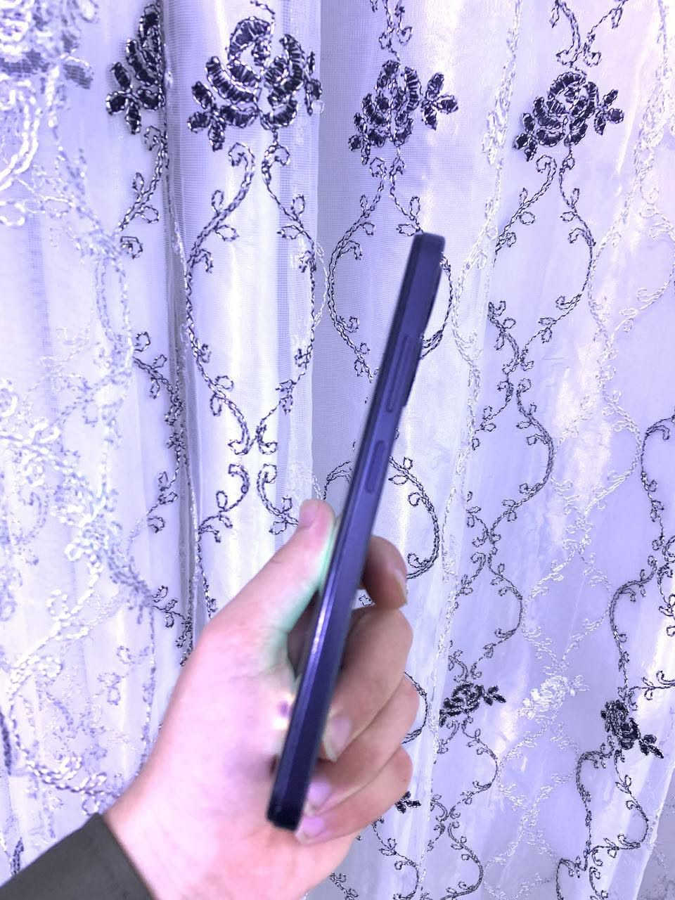 السلام عليكم للبيع جهاز itel a50 السعر ٥٧ الف 
 ذاكره ١٢٨ ورام ٨ بطاريه ٥٠٠٠ شحن تايبسي الجهاز كلا بلاد خالي من كل عيب شرط الفحص


**إذا كنت صاحب هذا الإعلان وتريد حذفه لأي سبب، رجاءا أرسل رسالة إلى الدعم الفني**