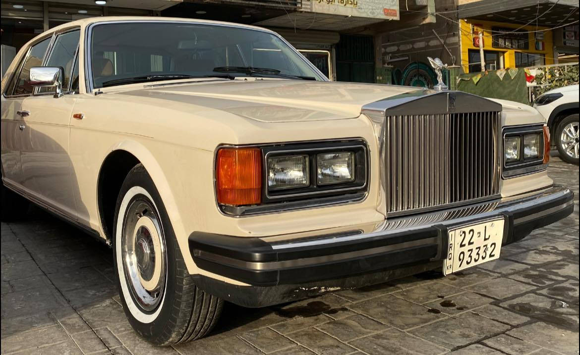 السلام عليكم
للبيع رولز رايز 1981 
موديل سيلفر سبيريت
السياره جديده جدا 
السعر 25 الف دولار وبيه مجال
مكانه السيديه 
للاستفسار ***********
