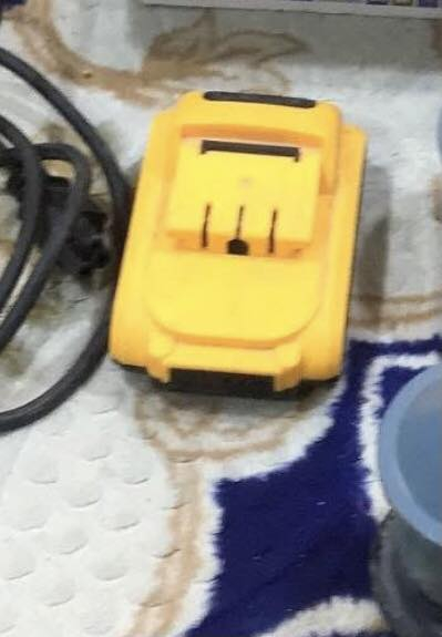 سماعات جدد بطاريه درين شحن 
كامرات فقط ملون اي بي


**إذا كنت صاحب هذا الإعلان وتريد حذفه لأي سبب، رجاءا أرسل رسالة إلى الدعم الفني**