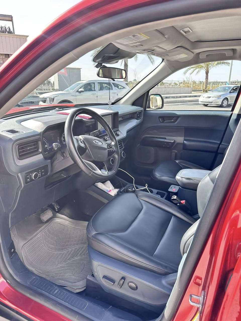 السلام عليكم 
فورت مافرك مديل 2024 هايبر
رقم بغداد 
مكينة 2500
الفئة لاريات اعلى فئه (فول مواصفات) 

حادث بس بنيد بدون دواخل ( صور الحادث بالمنشور ) 

السعر 205$بيهة مجال 

مكاني/ الانبار _ الفلوجة 

الاستفسار او الاتصال على
 ***********
