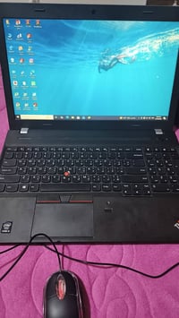 حاسبة نظيفة جداً مع كامل ملحقات لينوڤو برامج هندسية وتصفح والعاب 07830...