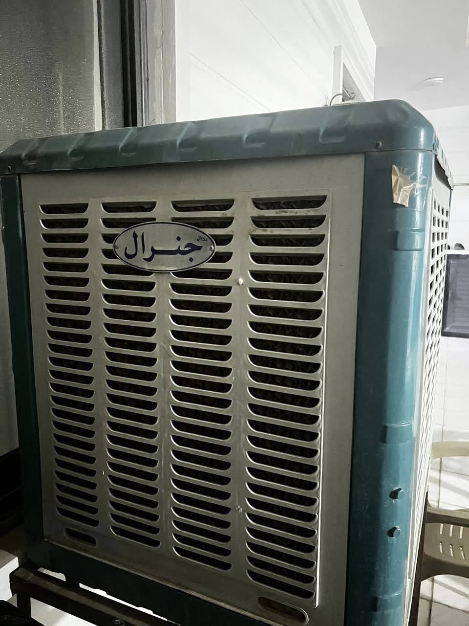 مبرده اشتريتها سنه راحت اخر شهر من الصيف وهذا صيف مشتغلت ابد وكلشش نضيفه سعرها 125 الف وبيه شوي مجال


**إذا كنت صاحب هذا الإعلان وتريد حذفه لأي سبب، رجاءا أرسل رسالة إلى الدعم الفني**