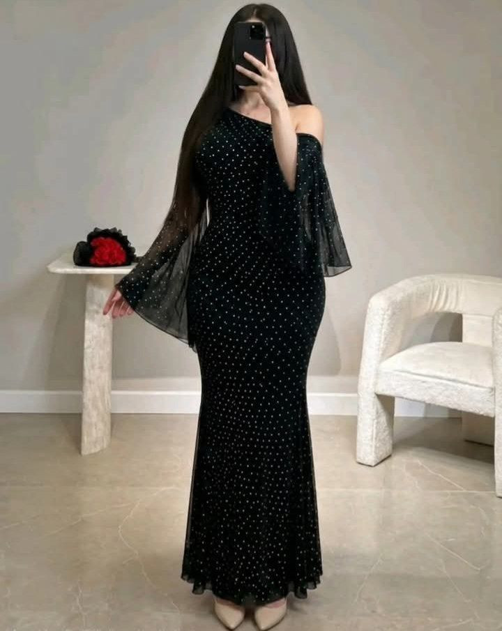 فساتين يجنن بلبس احلى من الصوره
فحص بوجود مندوب 
توصيل 5 جميع المحافظات


**إذا كنت صاحب هذا الإعلان وتريد حذفه لأي سبب، رجاءا أرسل رسالة إلى الدعم الفني**