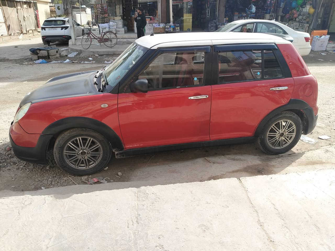 السلام عليكم
ليفان للبيع موديل 2013
حدادية جديده 
گير ومكينه نظيفات 
شاشه وسستم سماعات 
رقم بابل بأسمي وسنويتها لل 29
للاستفسار الاتصال على الرقم 
***********
