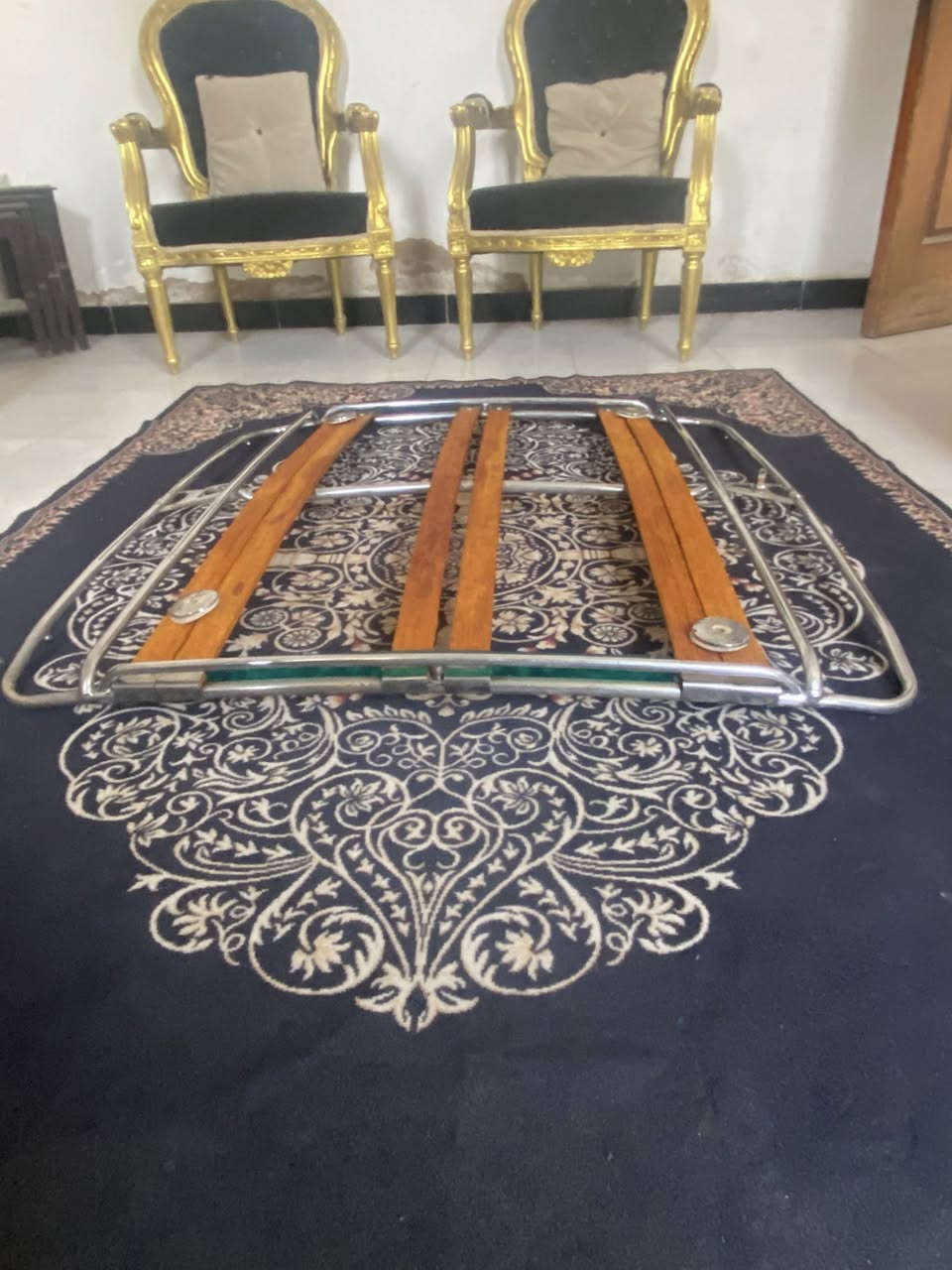 السلام عليكم سيبايه  مال بيجو حيدر سحاره نضيفه 

السعر ١٧٠ وبيها مجال مكاني بغداد حي الجهاد ***********
