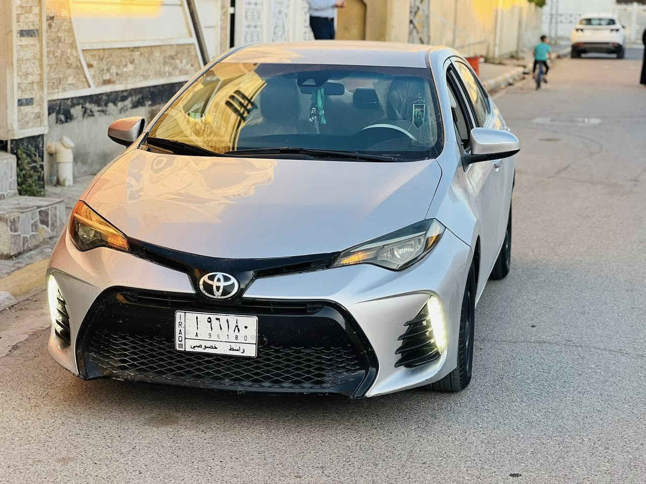 السلام عليكم شباب كورلا البيع سياره مكفوله أمريكي جاهزه دوشمه جديده مديل ١٩ تبريد ثلج رقم ‭٠٧٧٠ ٣٩٠ ٩٤٩٦‬
