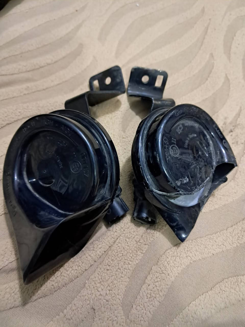 غراض فورتي تفصيخ امريكي
مروحه و عقل شغاله شرط تفصيخ 2020الى2024

قفل بنيد كامل وشغال

كوع راديتر وكوع جوين 

زوج هورنات شرط شغال 

نيكله وفسفوره مال لايت 

بروجكتر شغال شرط كسر بجامه فقط 

قاعده رادار مال براكيت امامي 

حساس جو شغال 

***********

شراي يتصل وبالخدمه لماعنده ياخذ بلاش
