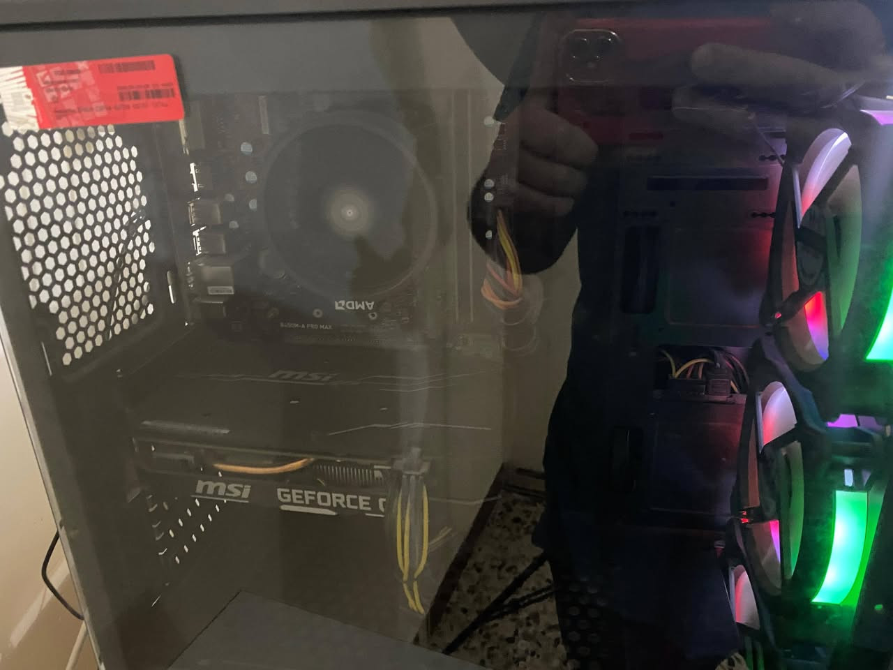 مرحبا 
Pc للبيع نظيف 
المواصفات 
R5 3600
Ram 16 8*2
MB B450 -A pro Max
SSD 128 g
HDD 1 tb
Msi gtx 1660 super 
Power supply 550 watt cooler master 
Case sama 
اما بالنسبة الشاشة فهي ايسر 144 هرتز

السعر الكيس 550 
والشاشة 150 
مع كيبورد و ماوس وباد 
المكان نجف لا يوجد توصيل تجي تفحص بالبيت يمي 
للتواصل *********** متواجد واتساب
