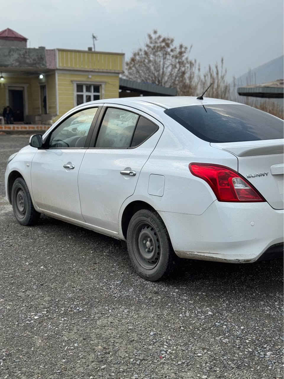 نیسان لاکشمبای مۆدێل 2020 بێ سبووخە سفری شریکە گێر و مەکینە بەشەرتە 88 هەزار رۆیشووە هەزەێ نوێ سەنەوی تازە بەسەر چووە دەسک نیکل و چەمبەر نیک و بارە سەیارەکە یەک دەستە بی مەسرووفە بۆ زانیاری زیاتر بەیوەندی بەم ژەمارانە بکەن
***********☎️ کۆرەک
***********☎️ زین سوران, أربيل
