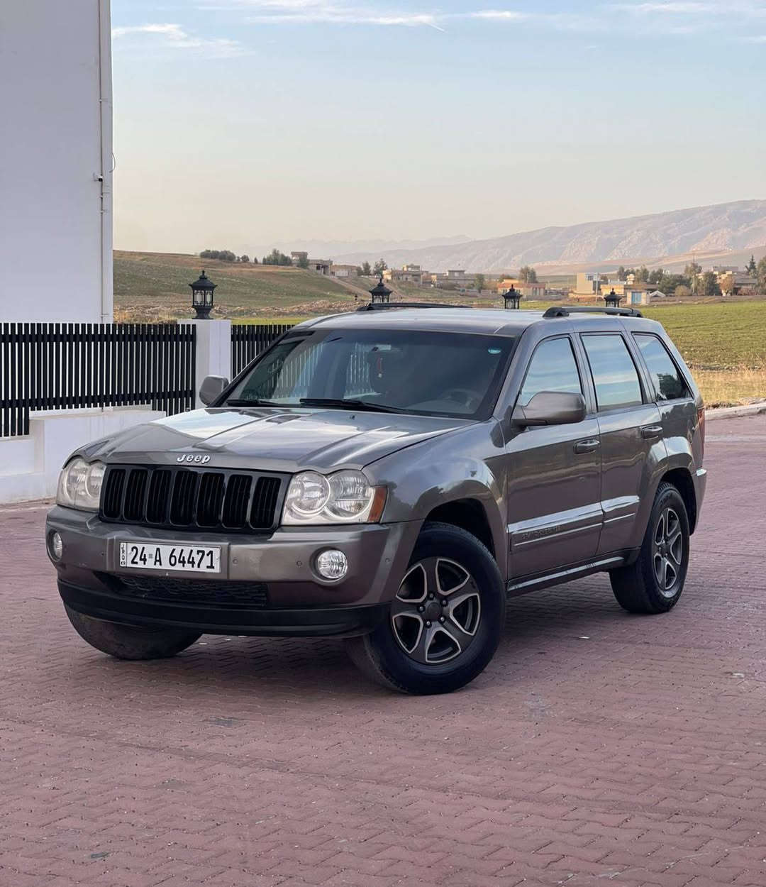 عربي / کوردی 
کورك : ***********
رقم تلفون : ***********
رقم بي واتساب : ***********
سعر : 78 ورقە و مجال بسیط 
عليهاغرامە :  200 $ دولار  غرامه  ينزل من سعر 
للبیع او مراوسە جیب لاریدو مودیل 2005محرك 6 سلندر حجم 3700 مرغوب تبرید شغال ثلج قطعتین شاشه اندرويد کیر اوتوماتیك صبغ عام جمالي بدون  دواخل وسیارە کیر و محرك  وتبرید  و صدر امامي و خلفي جدید غرفتها جدیدة و مرتبە و  حلوە  و جاهزە بدون عیب و کهربائیات شغال رقم و سنویە جدید وتحویل و وکالە  شرط  باسمي مكان السياره ... قظاء عقرة ... بین اربیل و دهوك ..... 
ــــــــــــــــــــــــــــــــــــــــــــــــــــــــــــــــــــــــــــــــــــــــــــــــــــــــــــــــــــــــــــــــــــــ
بو فروشتن و گورینەوە جیب‌ لاریدو مودیل 2005 مەکینە 6 پستنی حەجمی 3700 مەرغوب سەیارەکە کیر و مەکینە و تەبرید و کارەبایەتی هەموی بەشەرتە سەیارەکە توندو تولە  بوياغ عامە پێش و پشت کەبسە سەیارەکە  تەخمی پێش و پاش نوێیە دینار مەسروفی تێدا نیە بەشەرت سەیارەکە رەقم و سەنەوی   نوێیە بە ناوی خومە تەحویل و وەکالە  .... شوێن ... قەزای ئاکرێ .... اكر, نينوى
